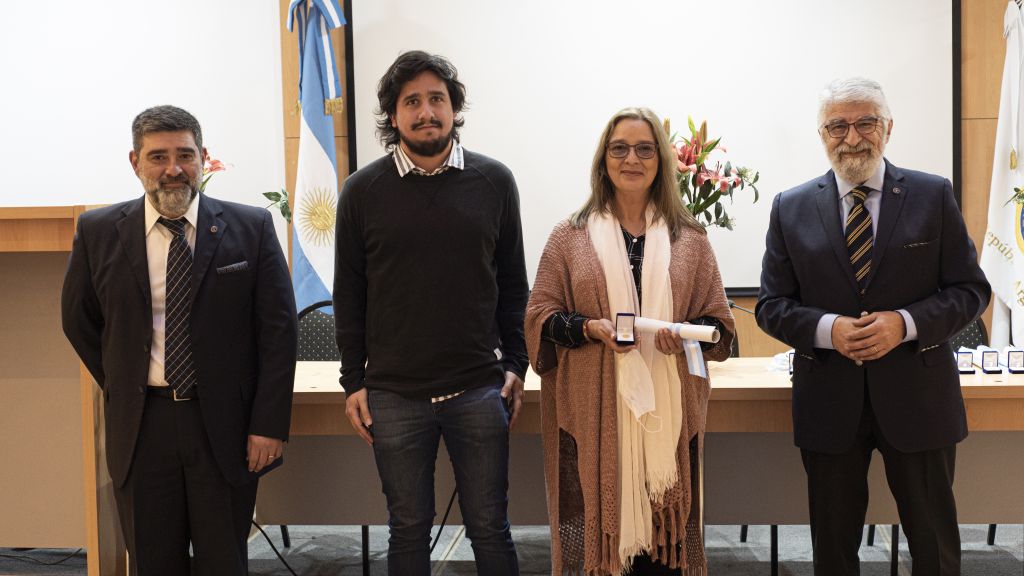Entrega de Menciones Especiales y Pase a Vitalicios - 2020 y 2021