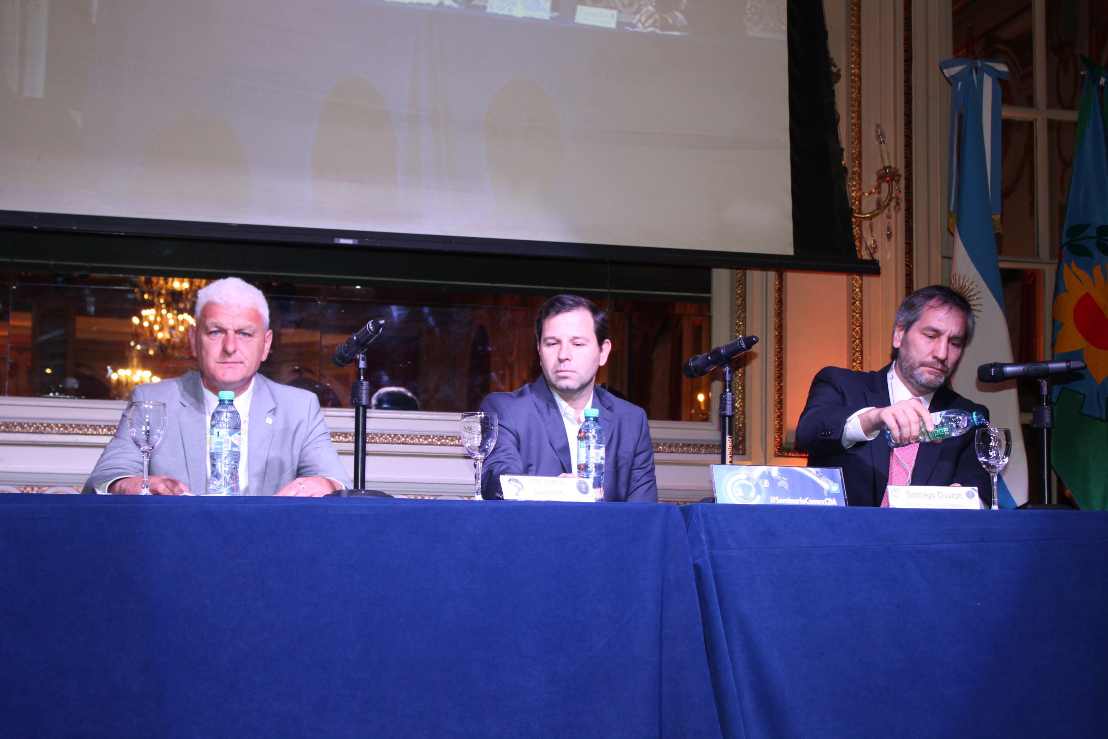 Seminario Internacional Nuevas Tendencias del Comercio Global - 1°Jornada