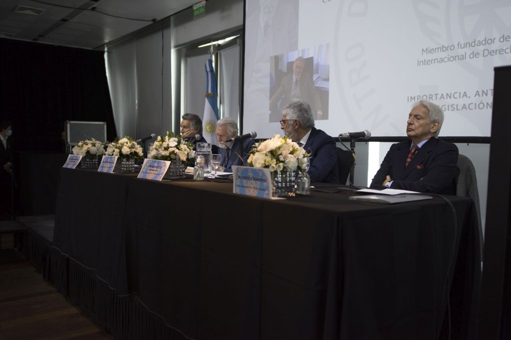 40° Aniversario - Código Aduanero