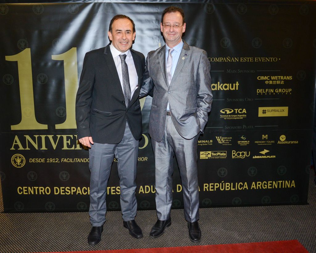 Cocktail y Alfombra Roja