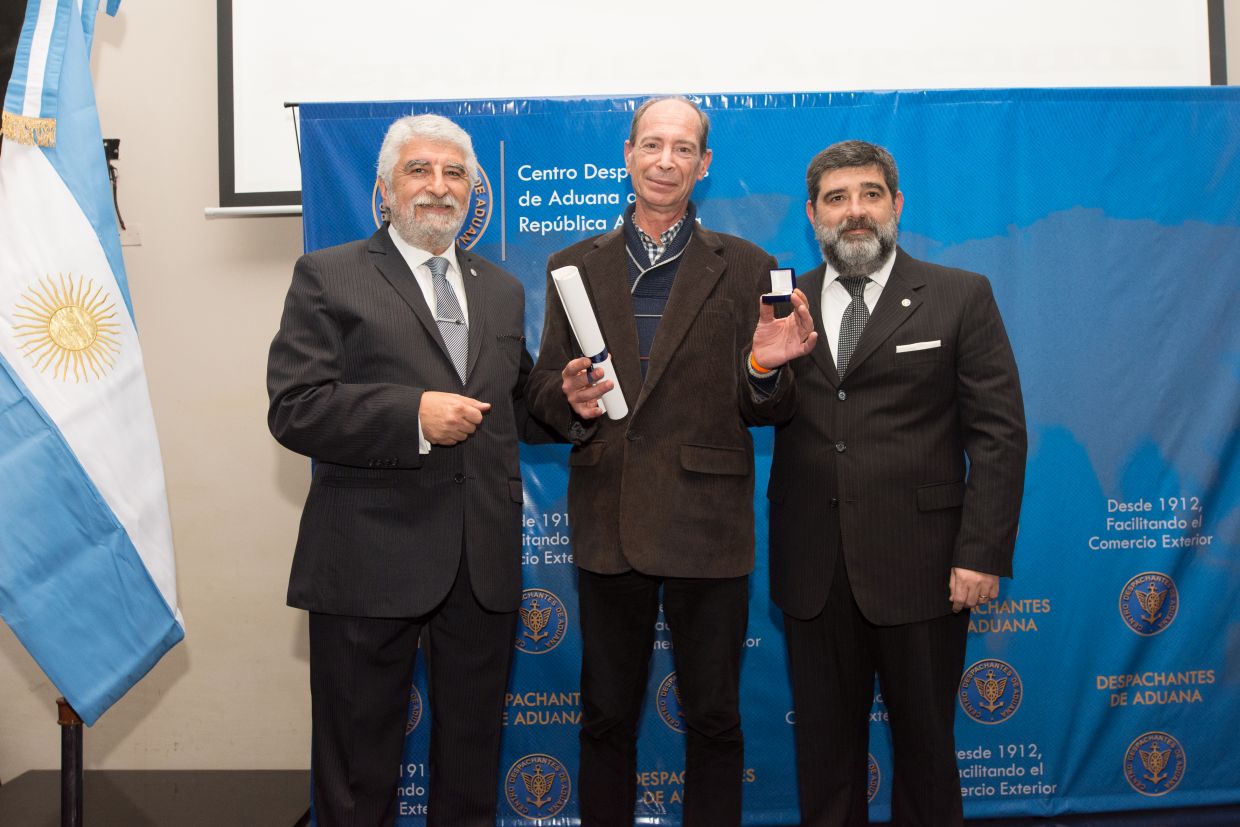 106° Aniversario - Distinción socios vitalicios