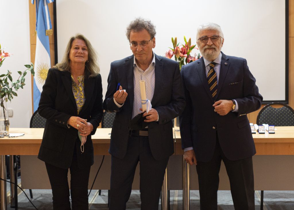 Entrega de Menciones Especiales y Pase a Vitalicios - 2020 y 2021