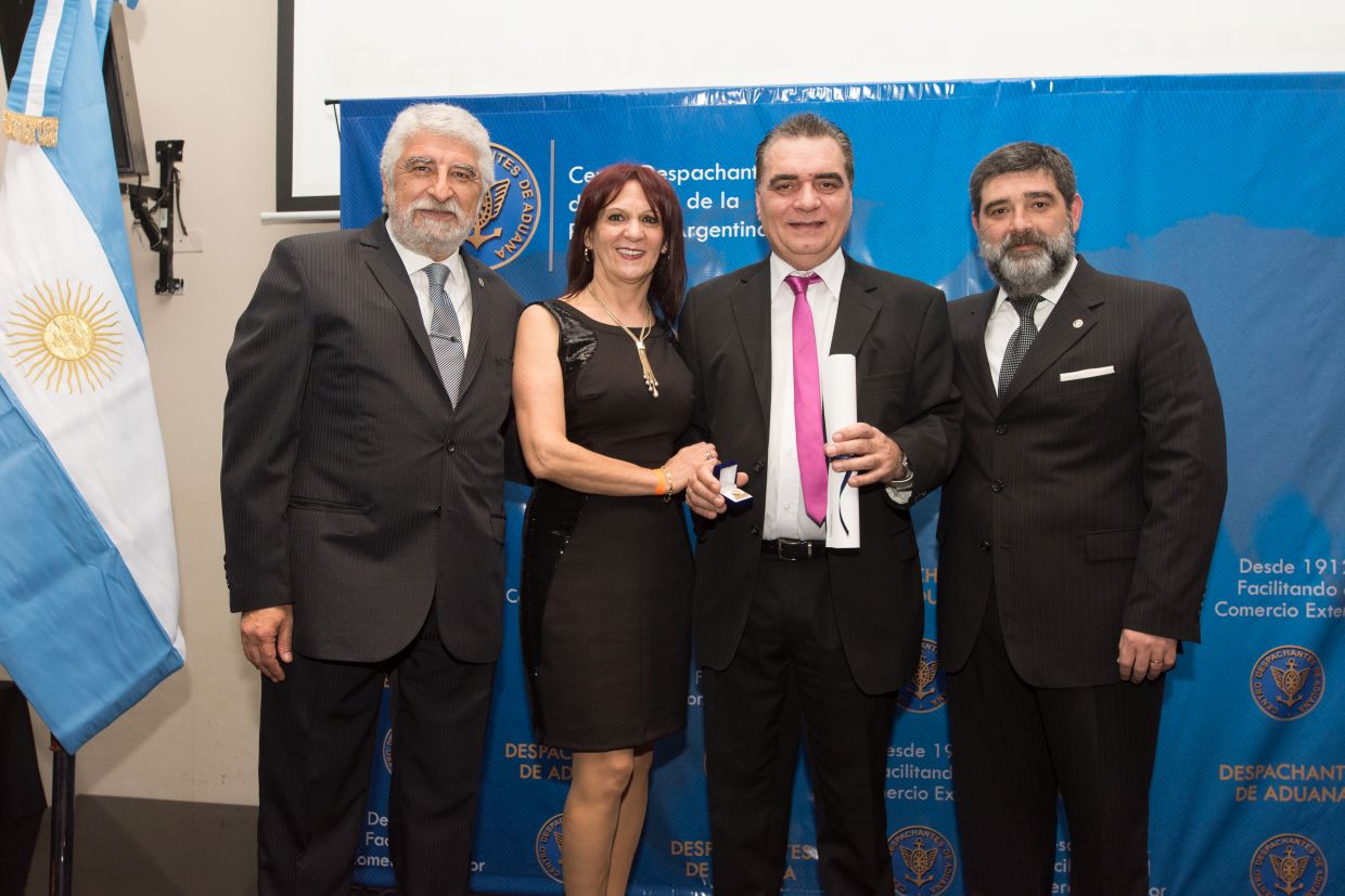 106° Aniversario - Distinción socios vitalicios